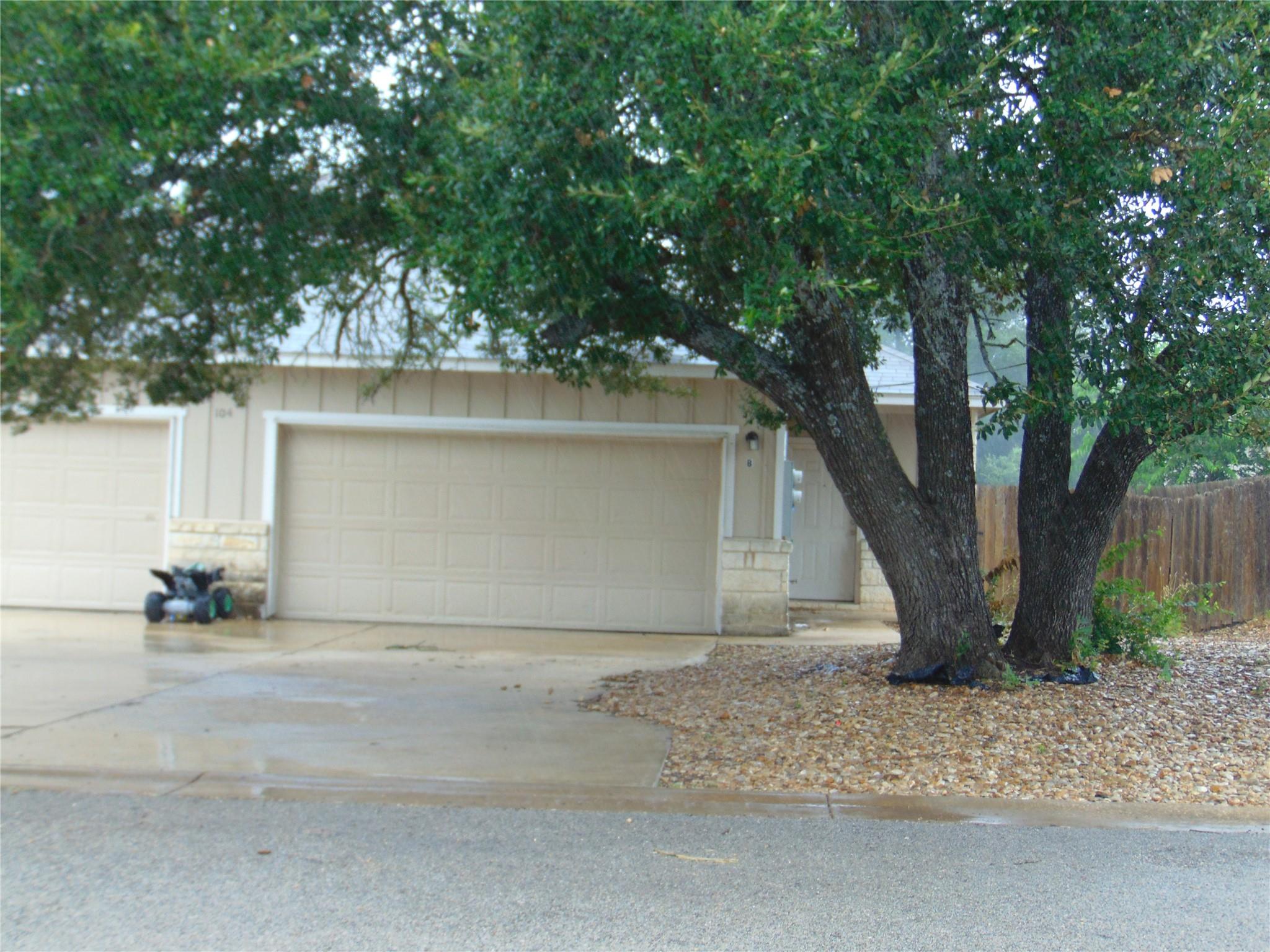 104 Liberty Place Cv # B, Liberty Hill, TX 78642