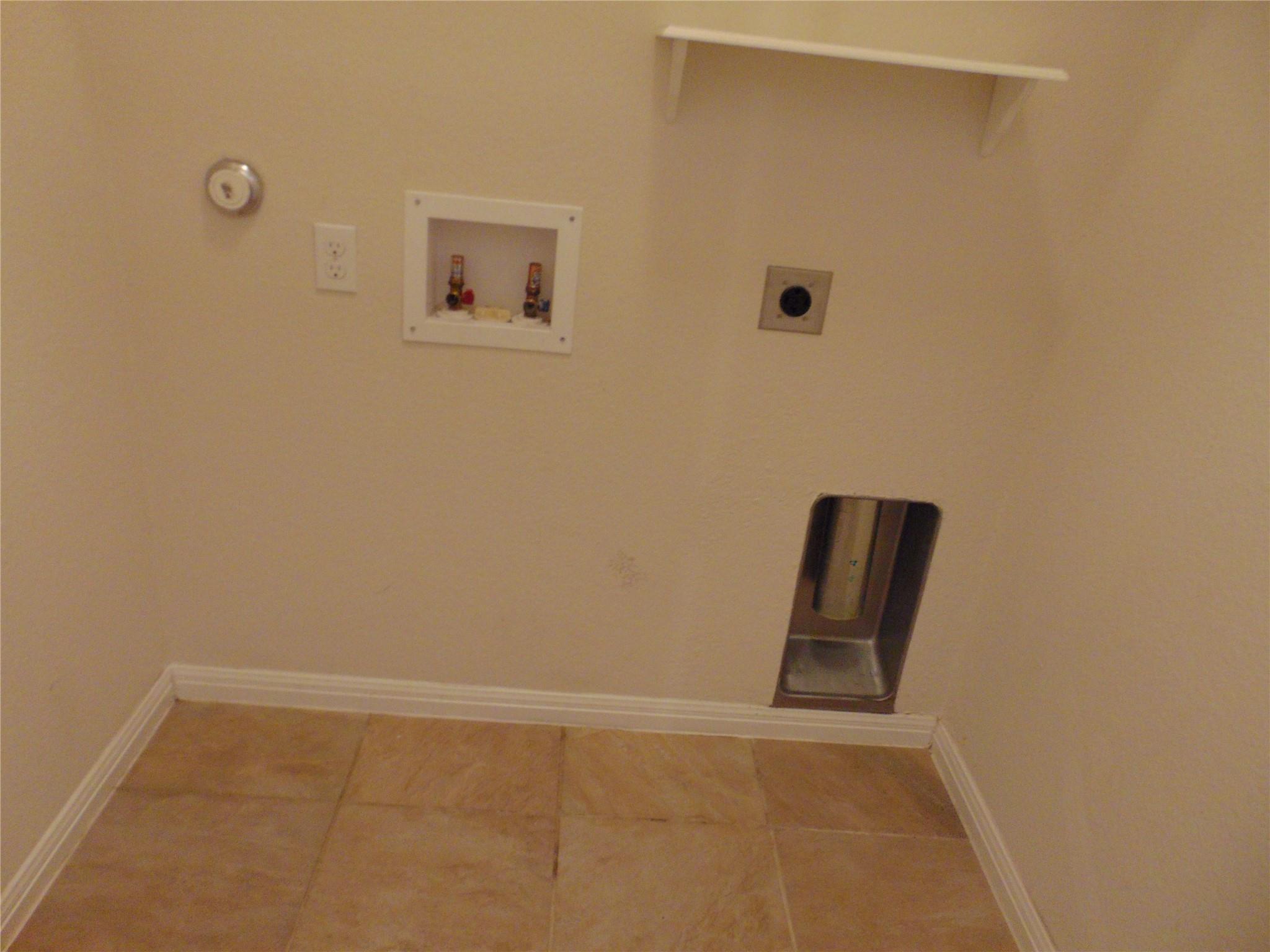 104 Liberty Place Cv # B, Liberty Hill, TX 78642