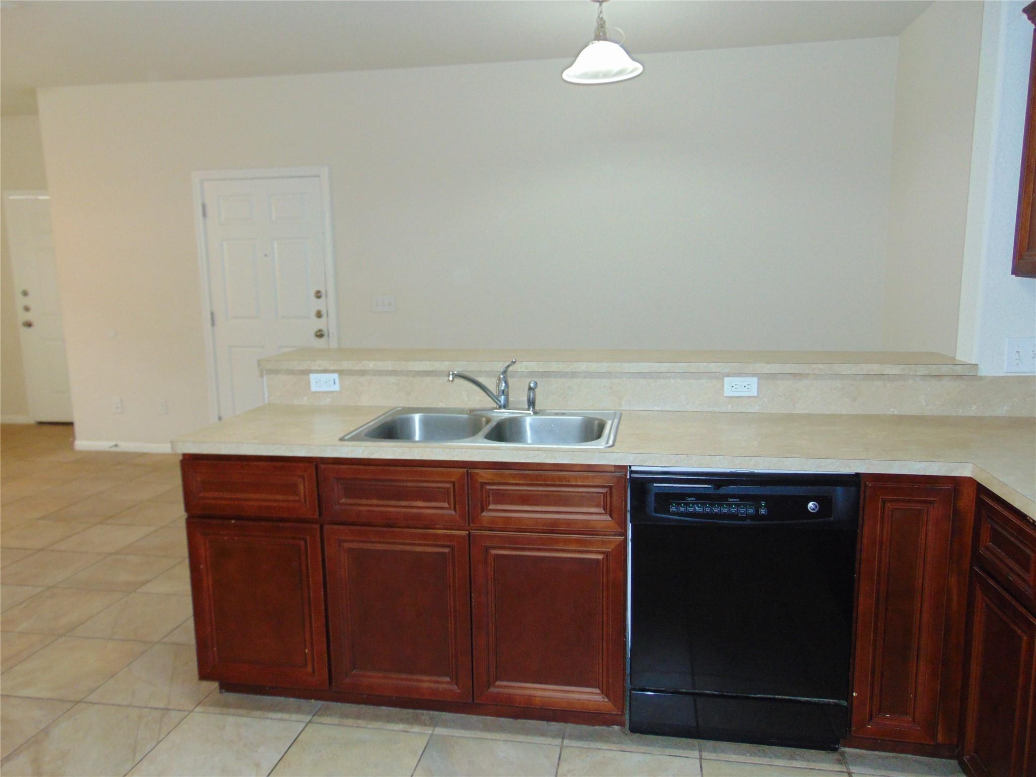 104 Liberty Place Cv # B, Liberty Hill, TX 78642