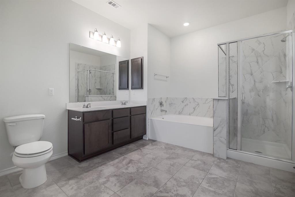 210 Adeline Dr, Kyle, TX 78640