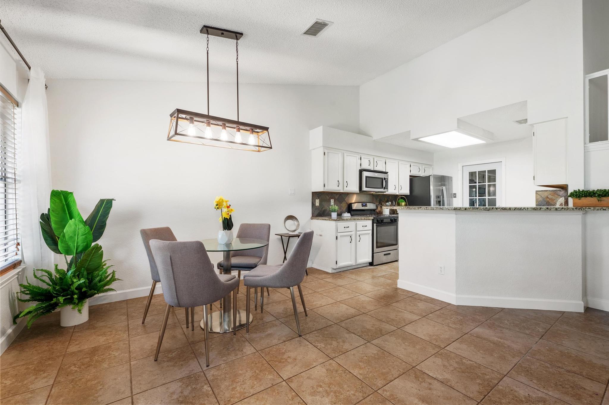 3319 Sweetgum Trce, Cedar Park, TX 78613