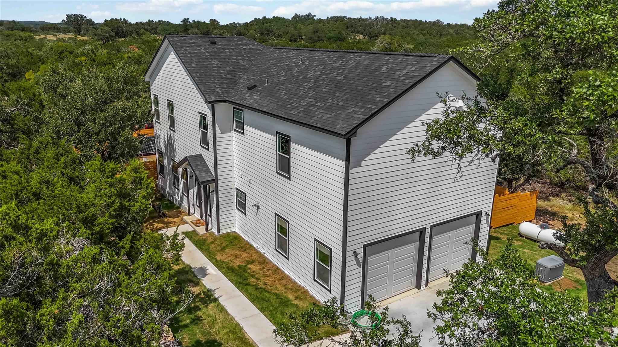 27 Pueblo Trl, Wimberley, TX 78676