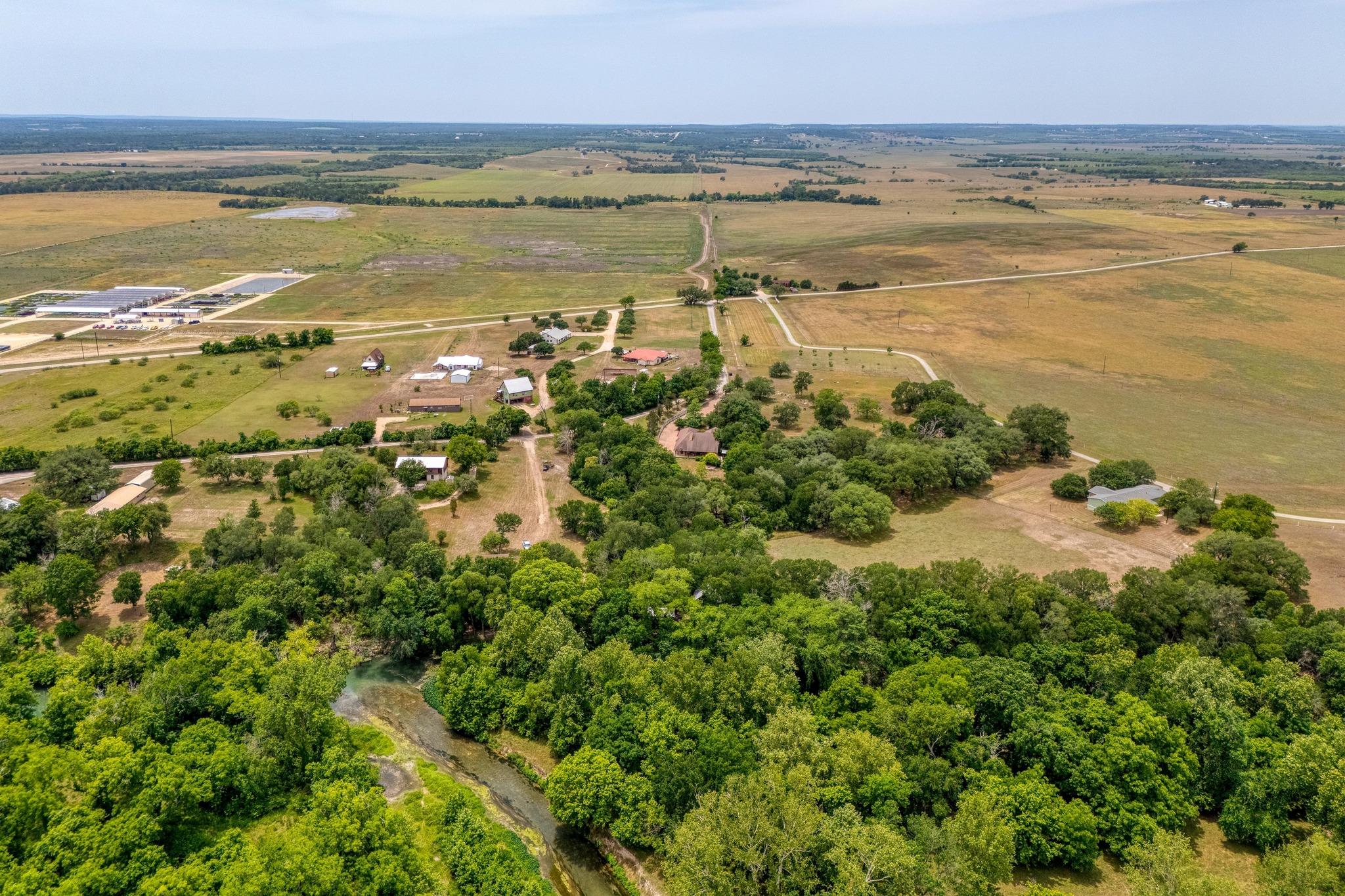 200 Red Bird Ln, Kingsbury, TX 78638