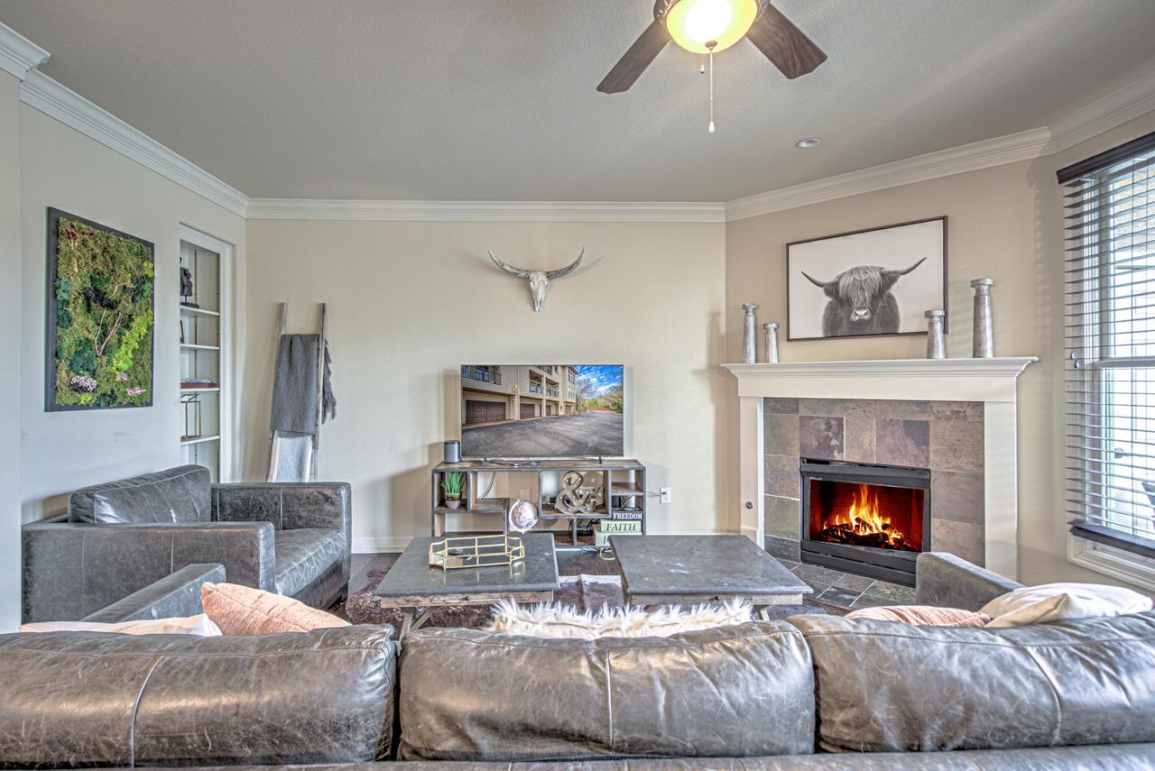 2226 Westlake Dr # 1, Austin, TX 78746