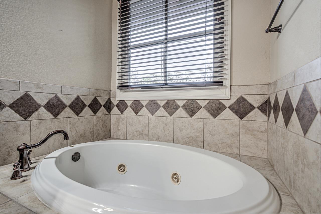 2226 Westlake Dr # 1-3, Austin, TX 78746