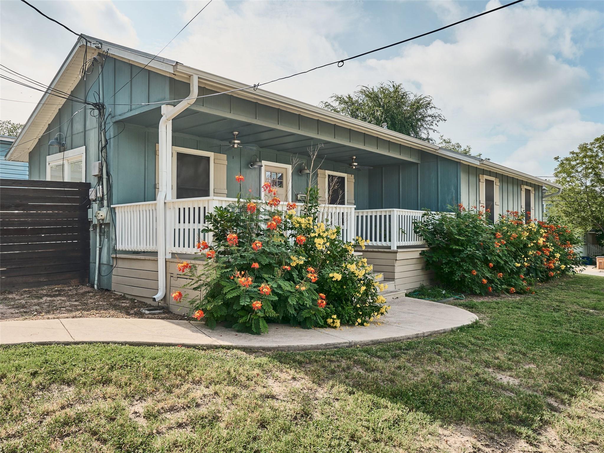 2200 E 18th St, Austin, TX 78702