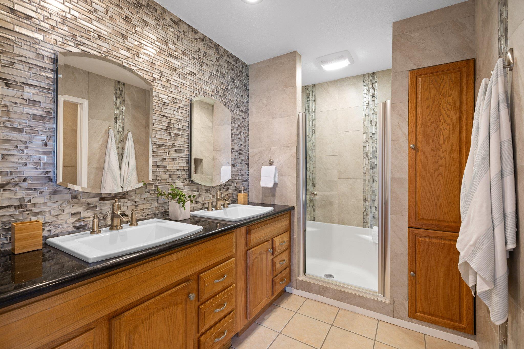 20559 Red Bud Ct, Thornton, TX 76687