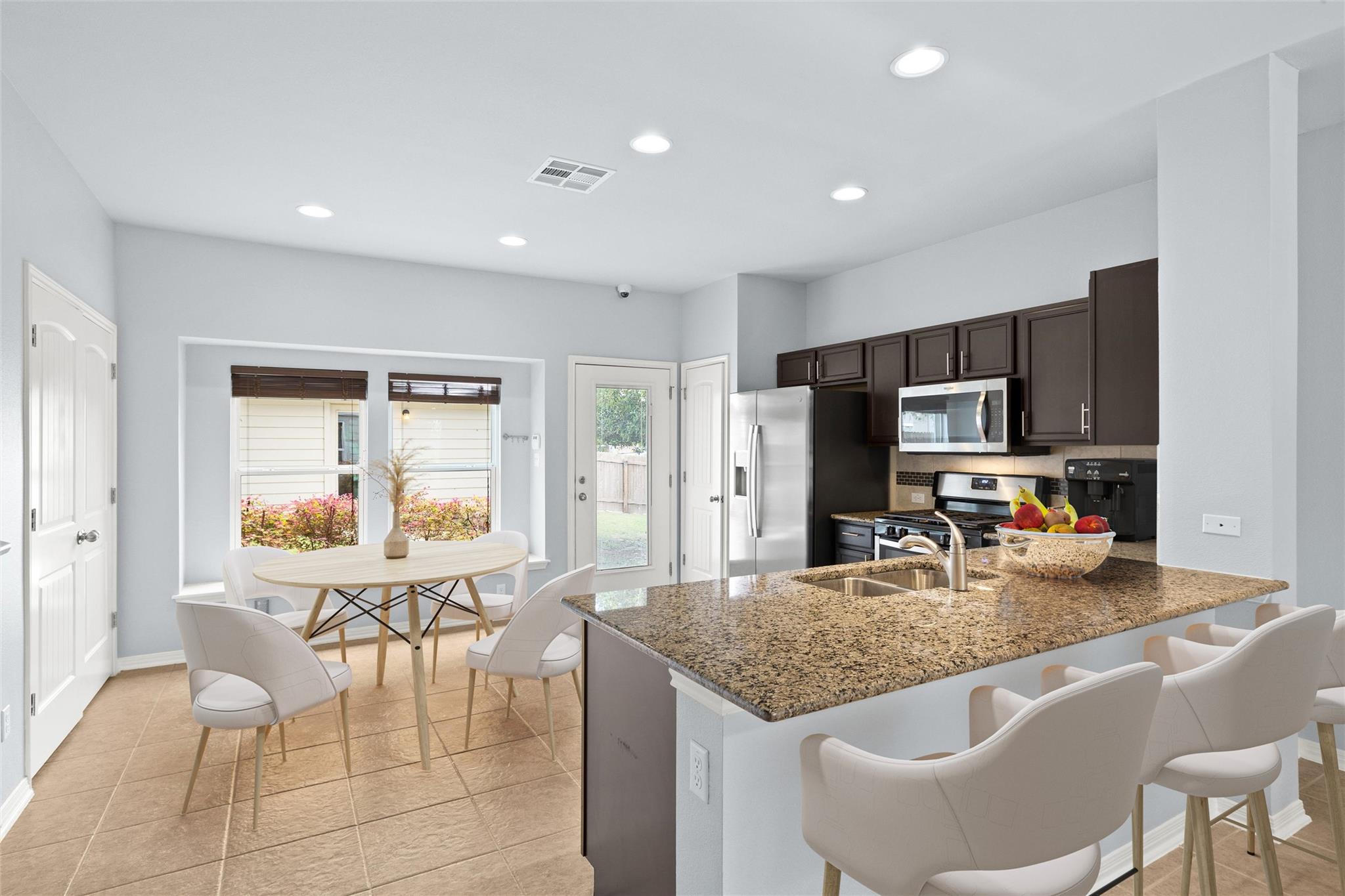 102 Wainscot Oak Way, San Marcos, TX 78666