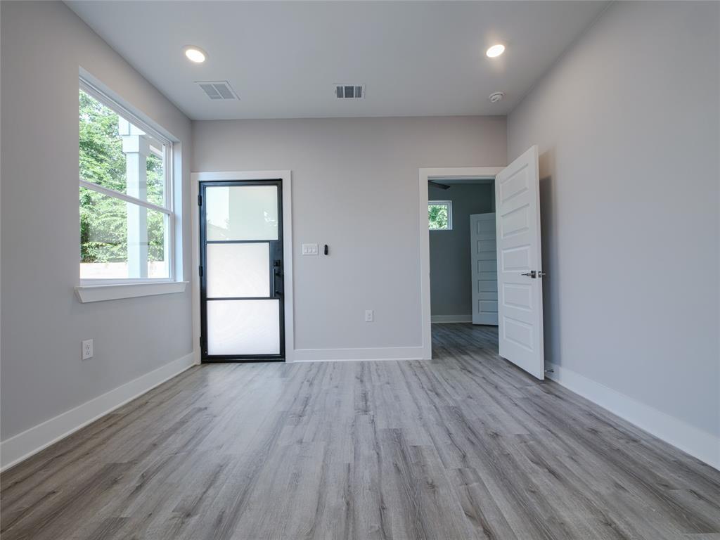 1042 Rosemont St # 2, Austin, TX 78723