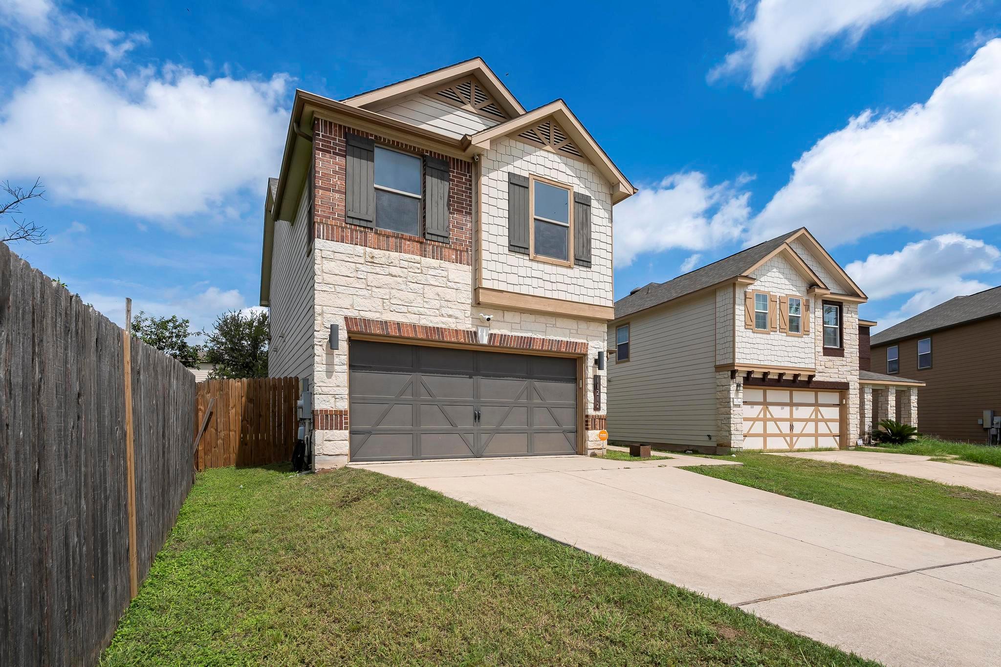 11212 Whitefaulds Dr, Austin, TX 78754