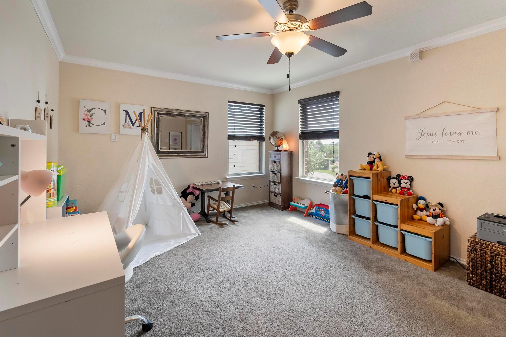 11212 Whitefaulds Dr, Austin, TX 78754