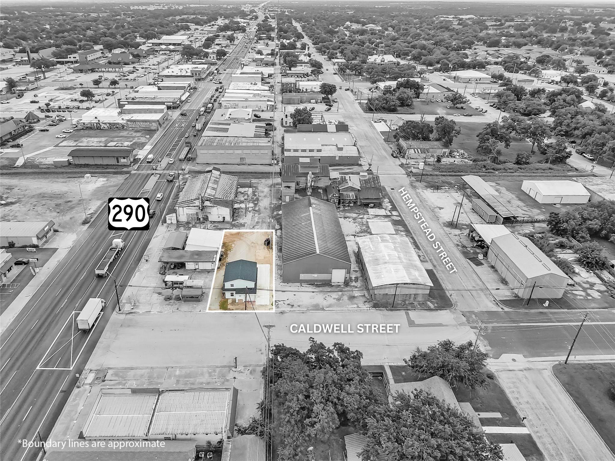 136 S Caldwell-A St, Giddings, TX 78942