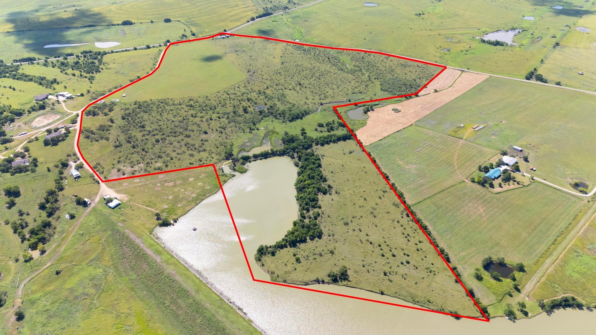 2121 County Road 420, Taylor, TX 76574