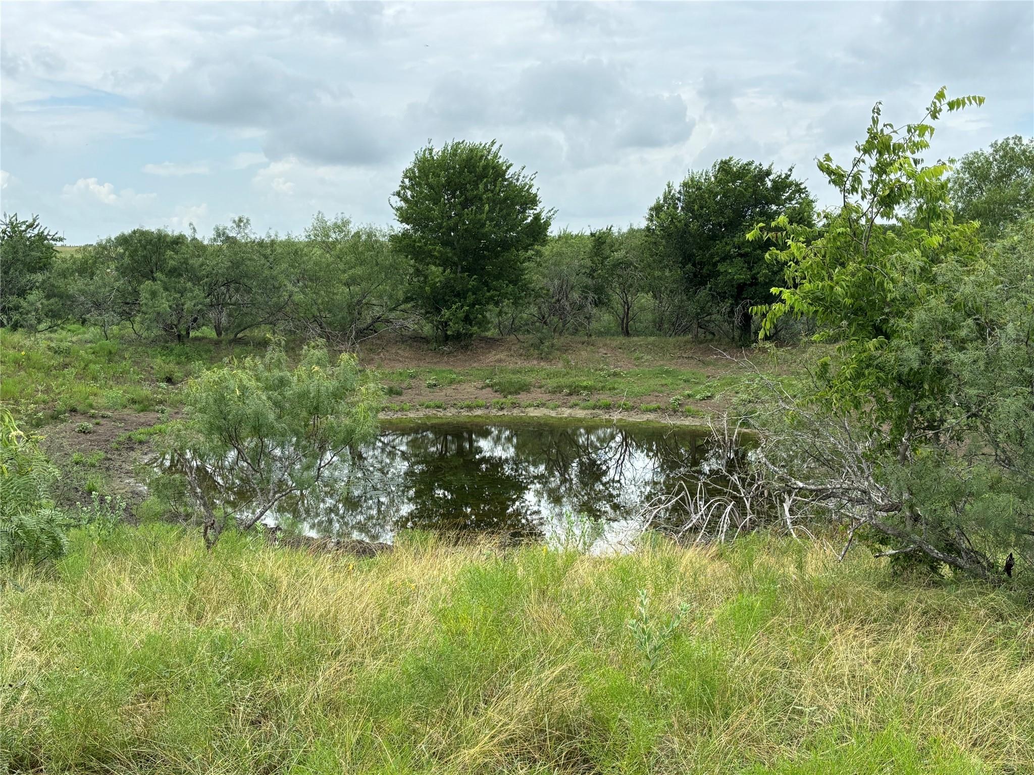 2121 County Road 420, Taylor, TX 76574