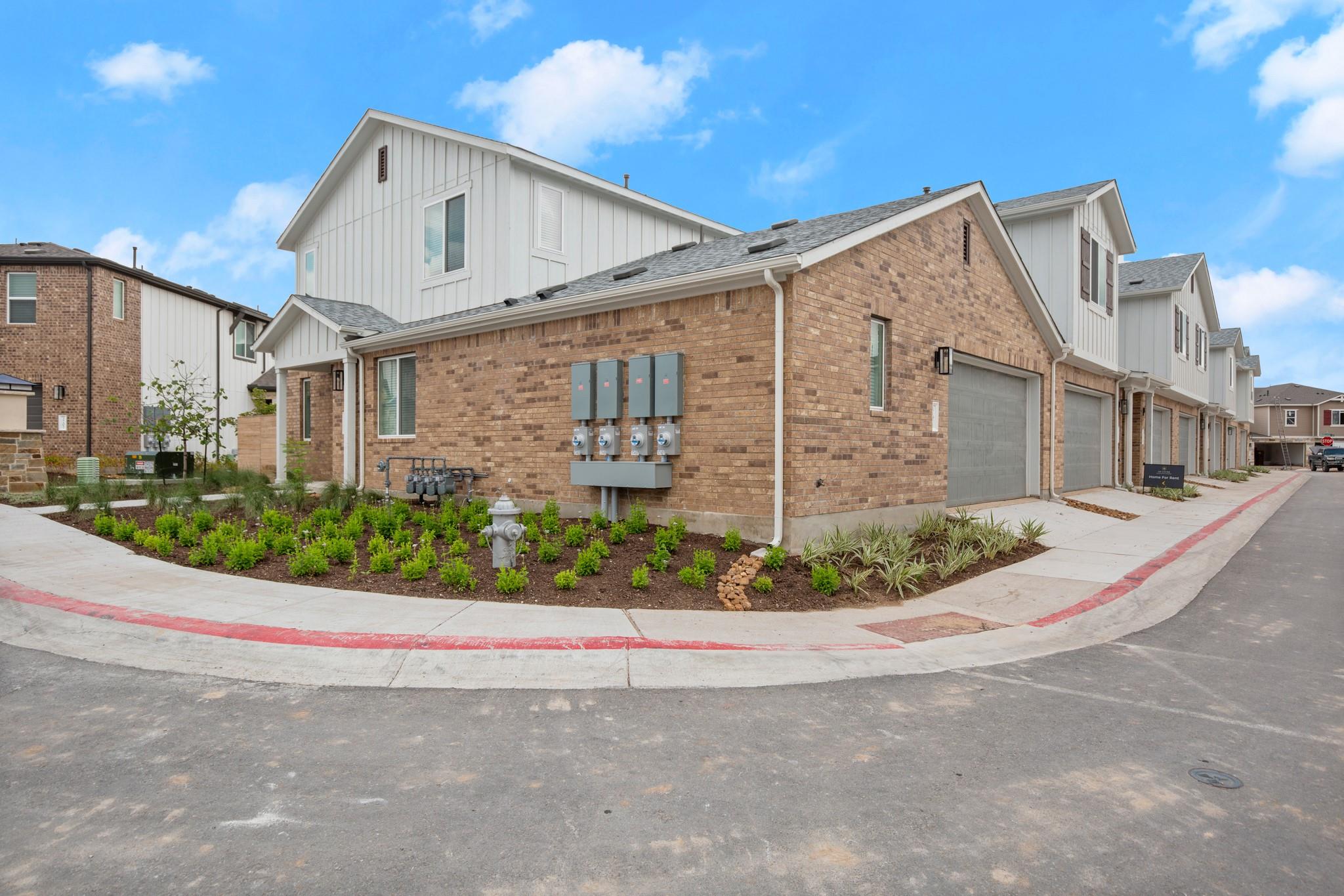 17401 Homestead Haven Dr, Bee Cave, TX 78738