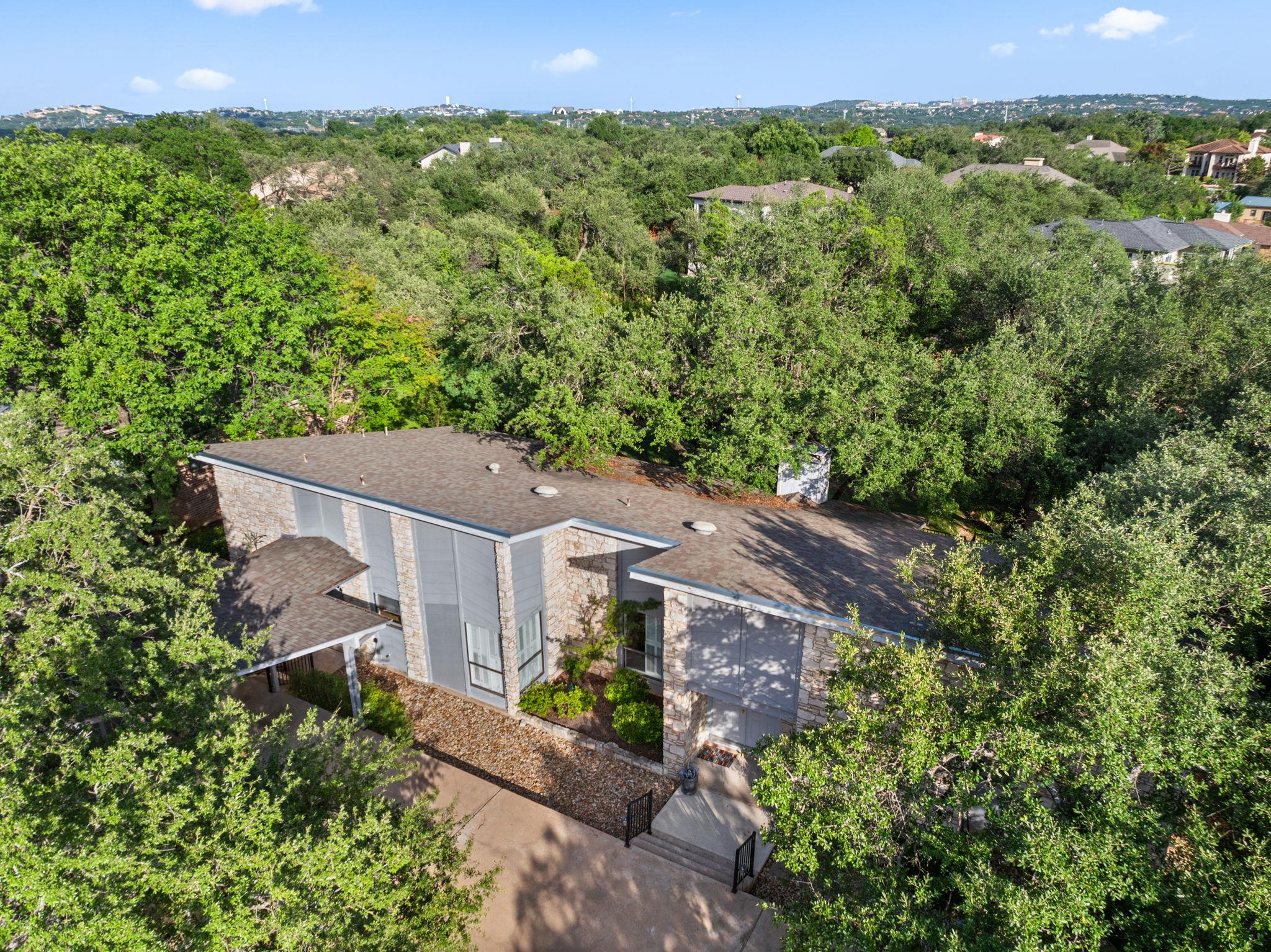 605 Flamingo Blvd, Lakeway, TX 78734