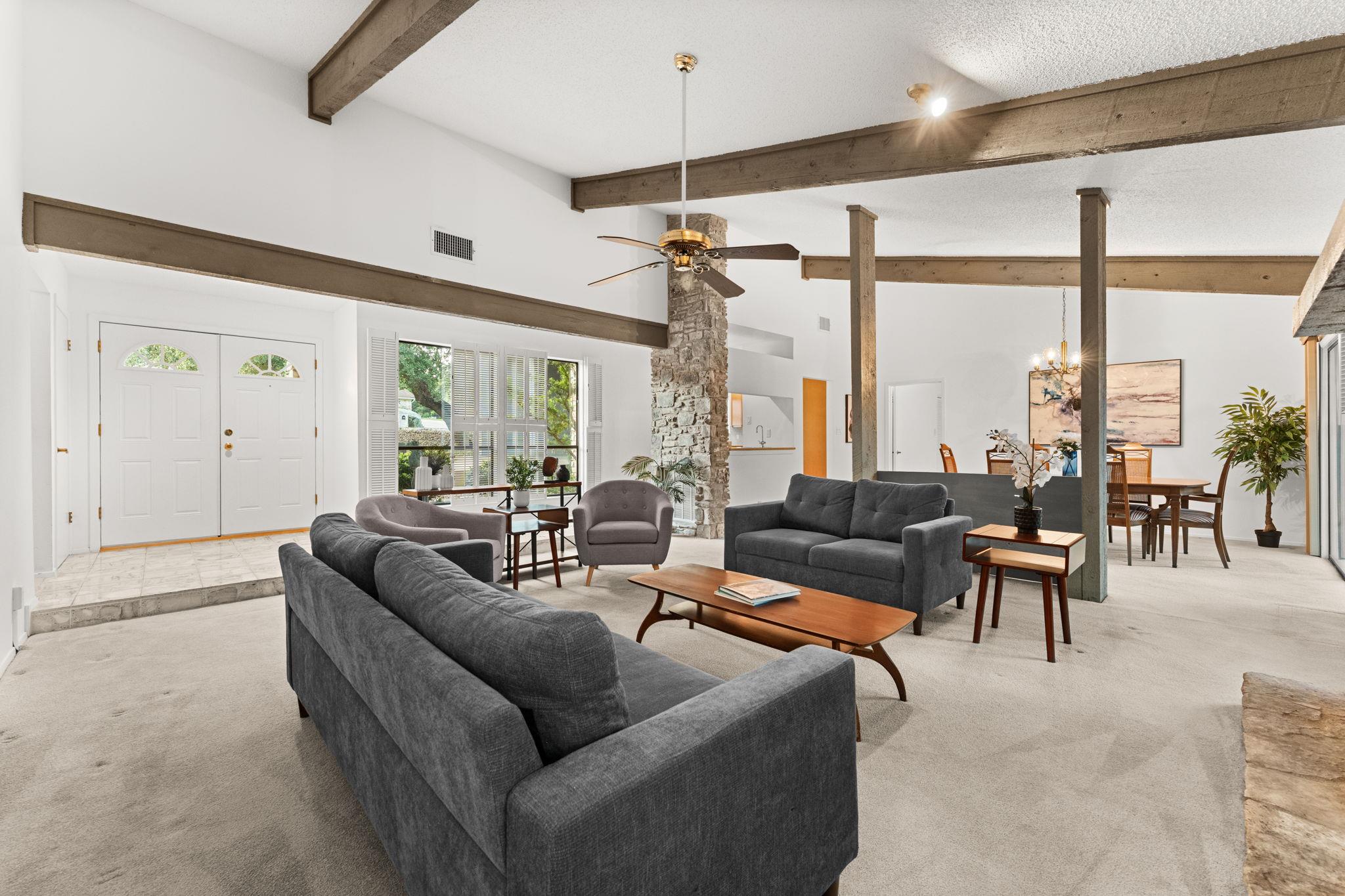 605 Flamingo Blvd, Lakeway, TX 78734