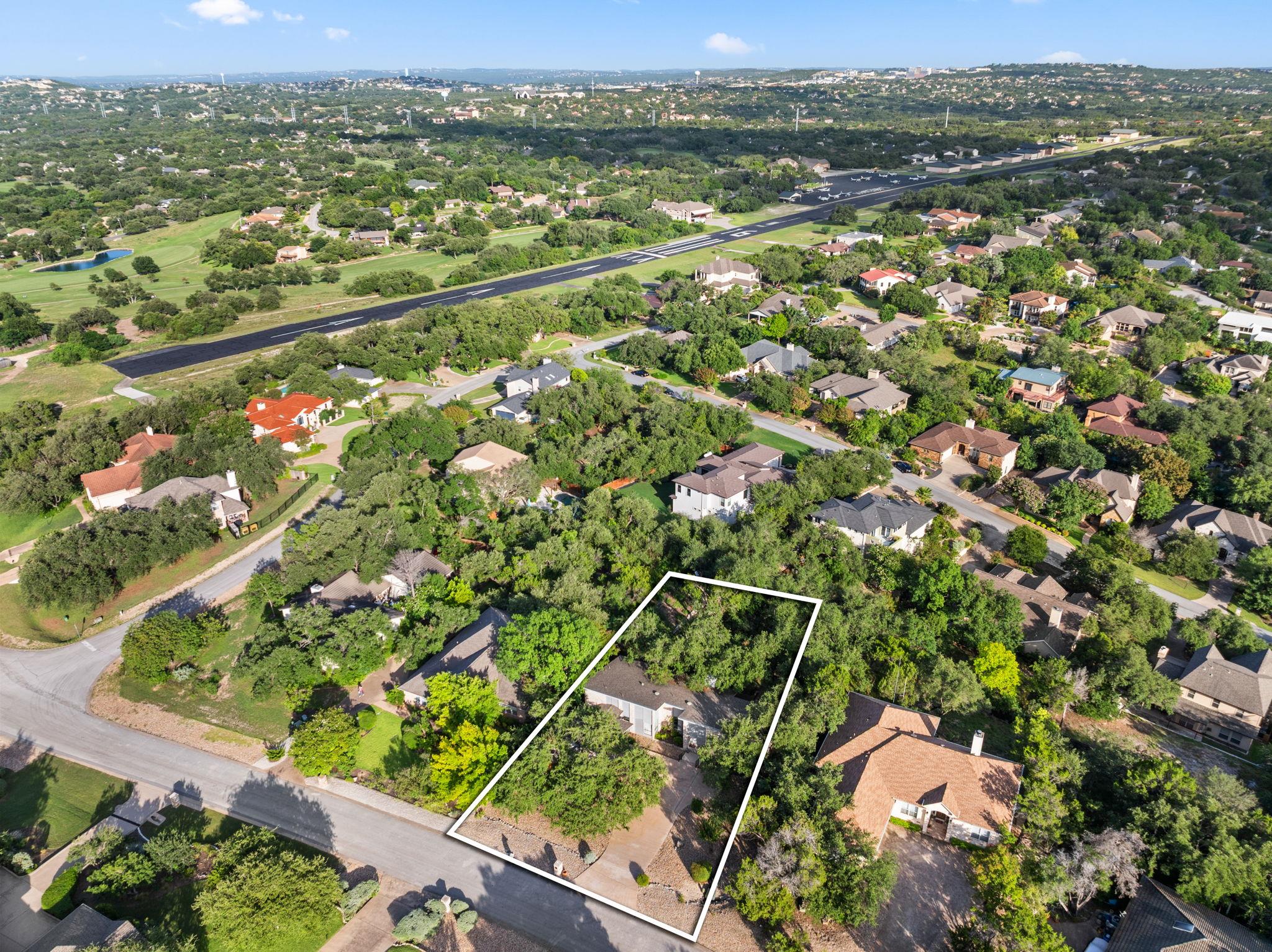 605 Flamingo Blvd, Lakeway, TX 78734