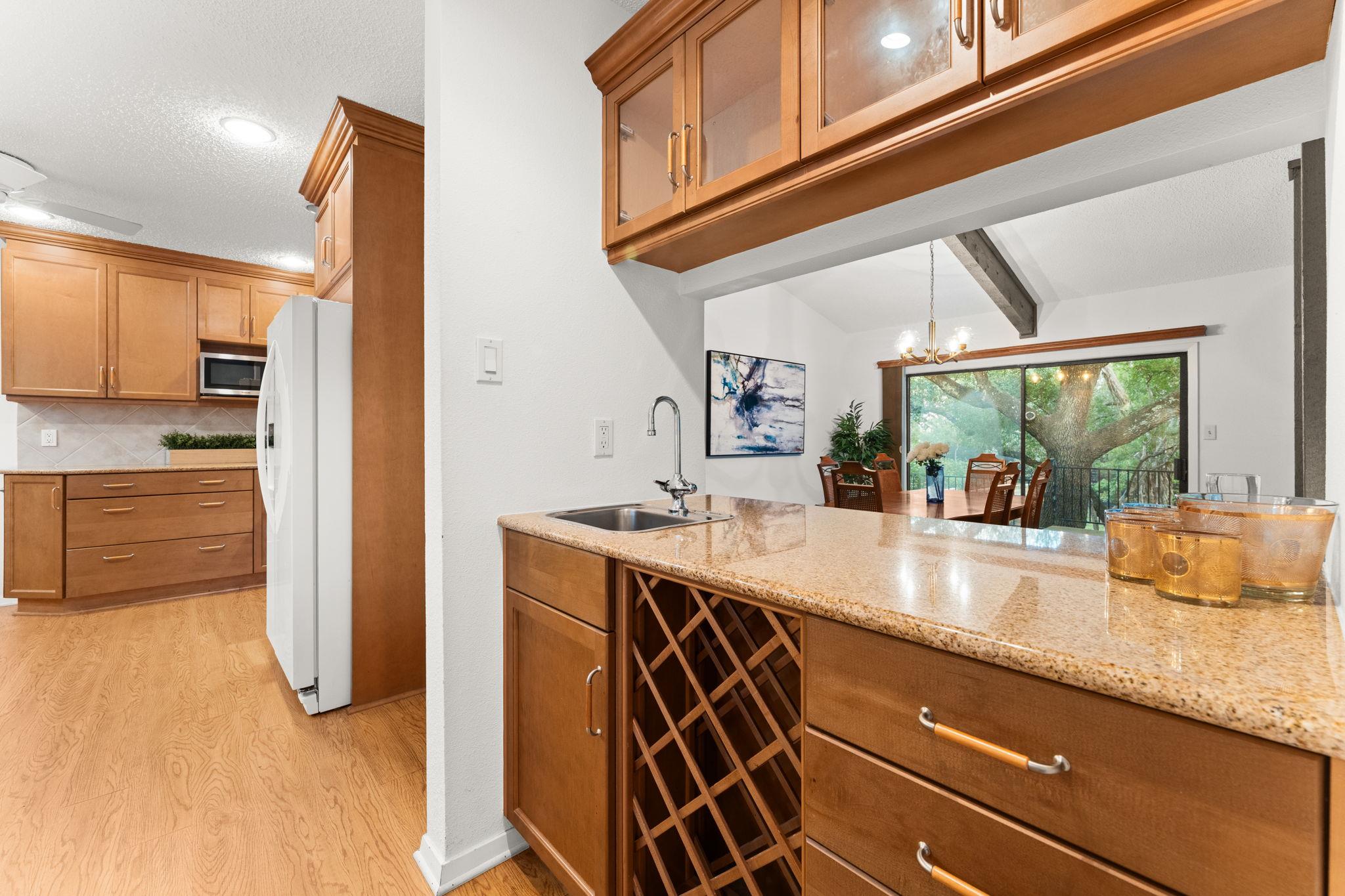 605 Flamingo Blvd, Lakeway, TX 78734