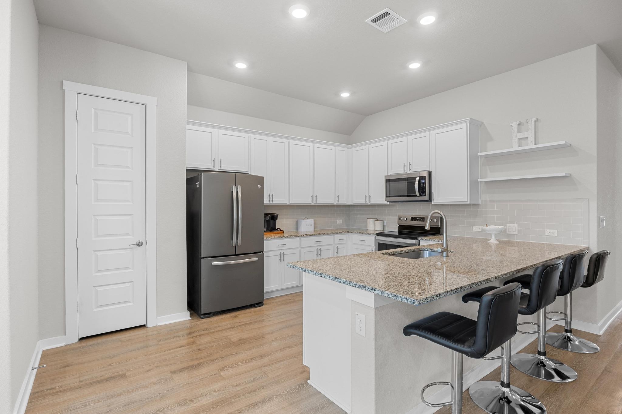 401 Peace Pipe Way, Georgetown, TX 78628