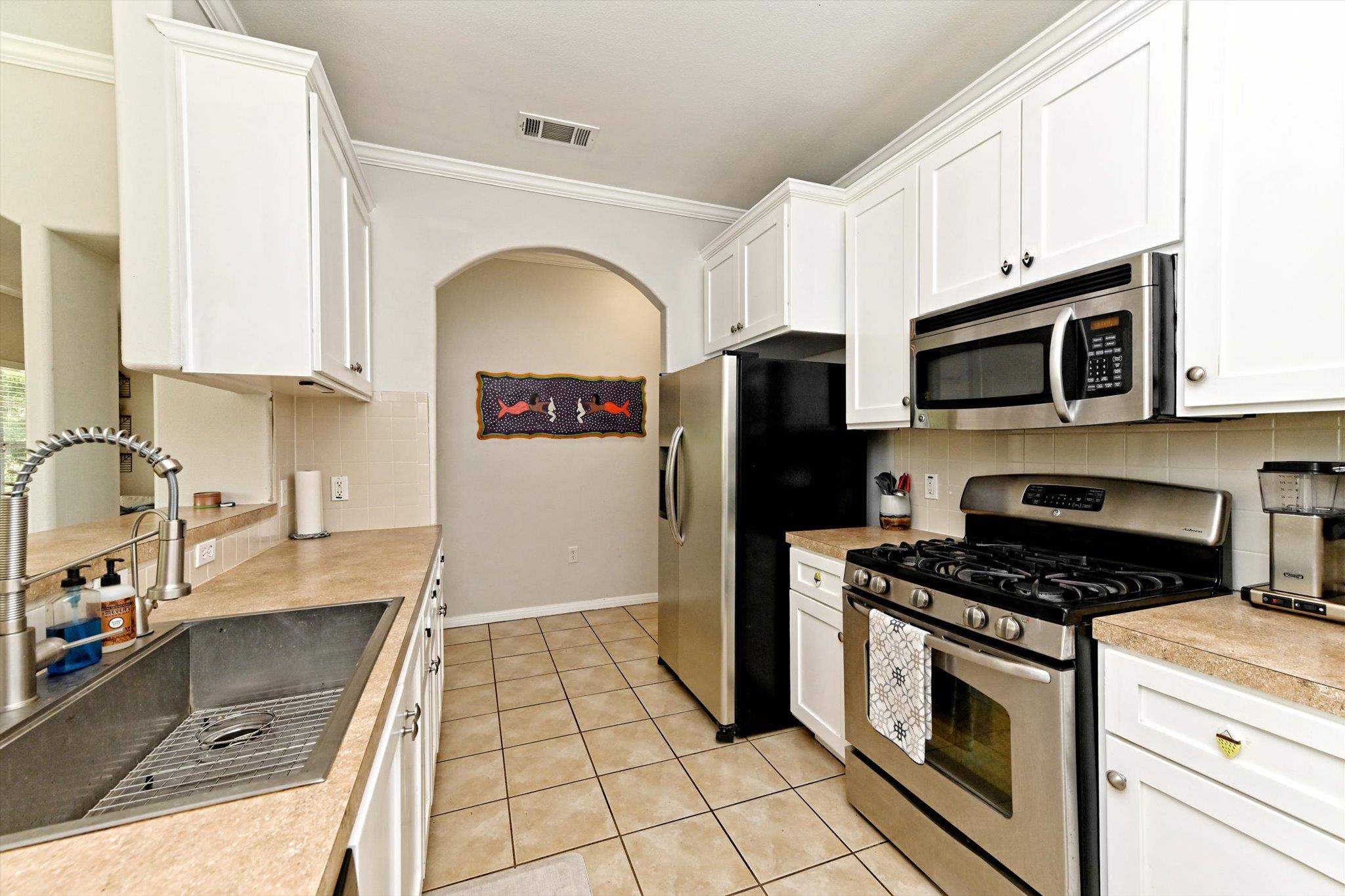 7312 Meador Ave, Austin, TX 78752