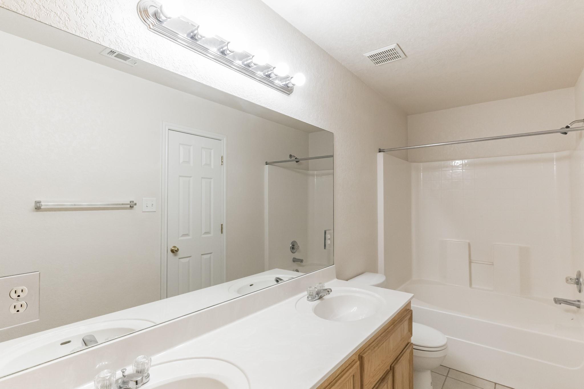 319 Cedar Ridge Dr # A, Nolanville, TX 76559