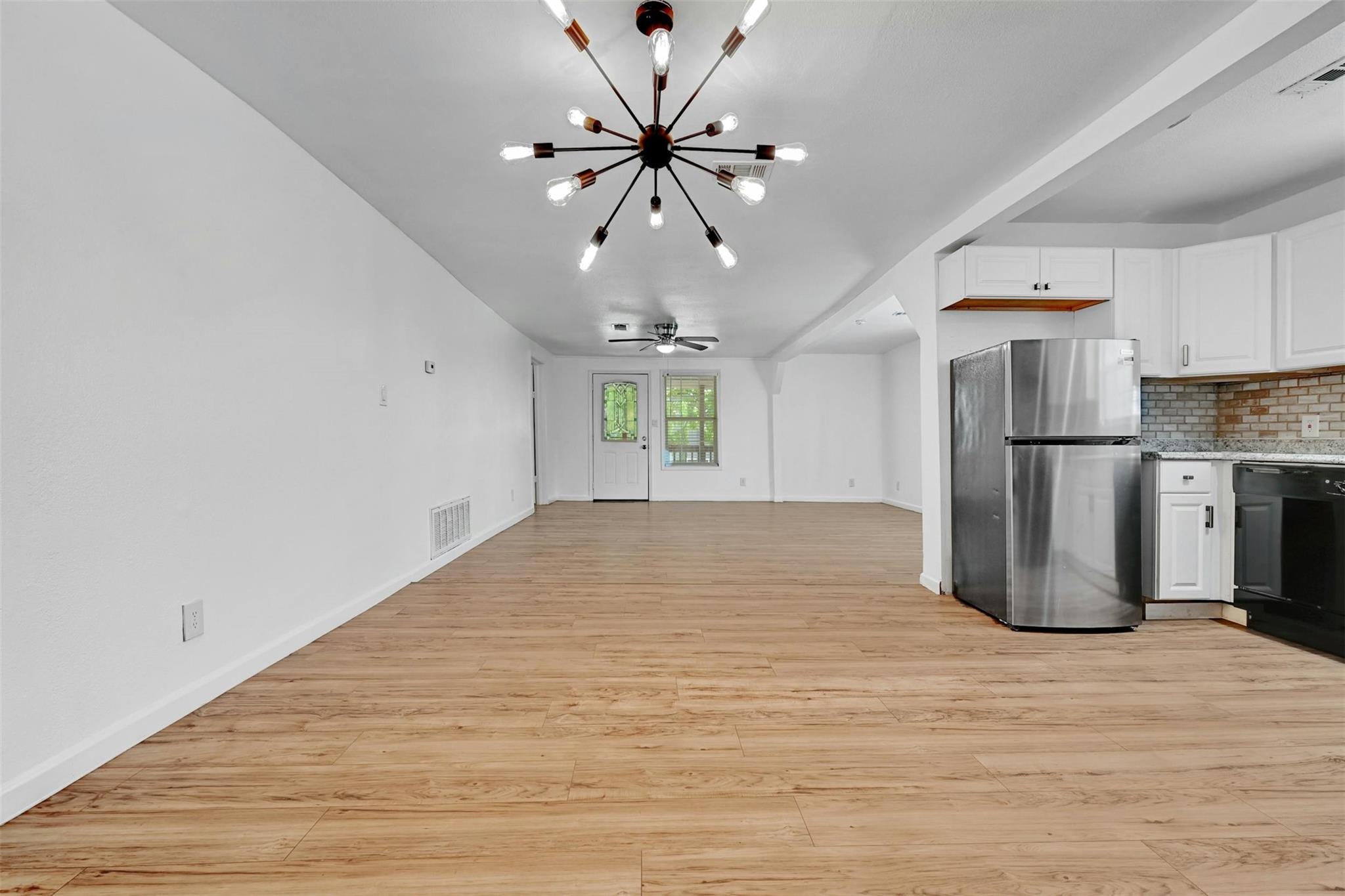 1200 Walnut Ave, Austin, TX 78702