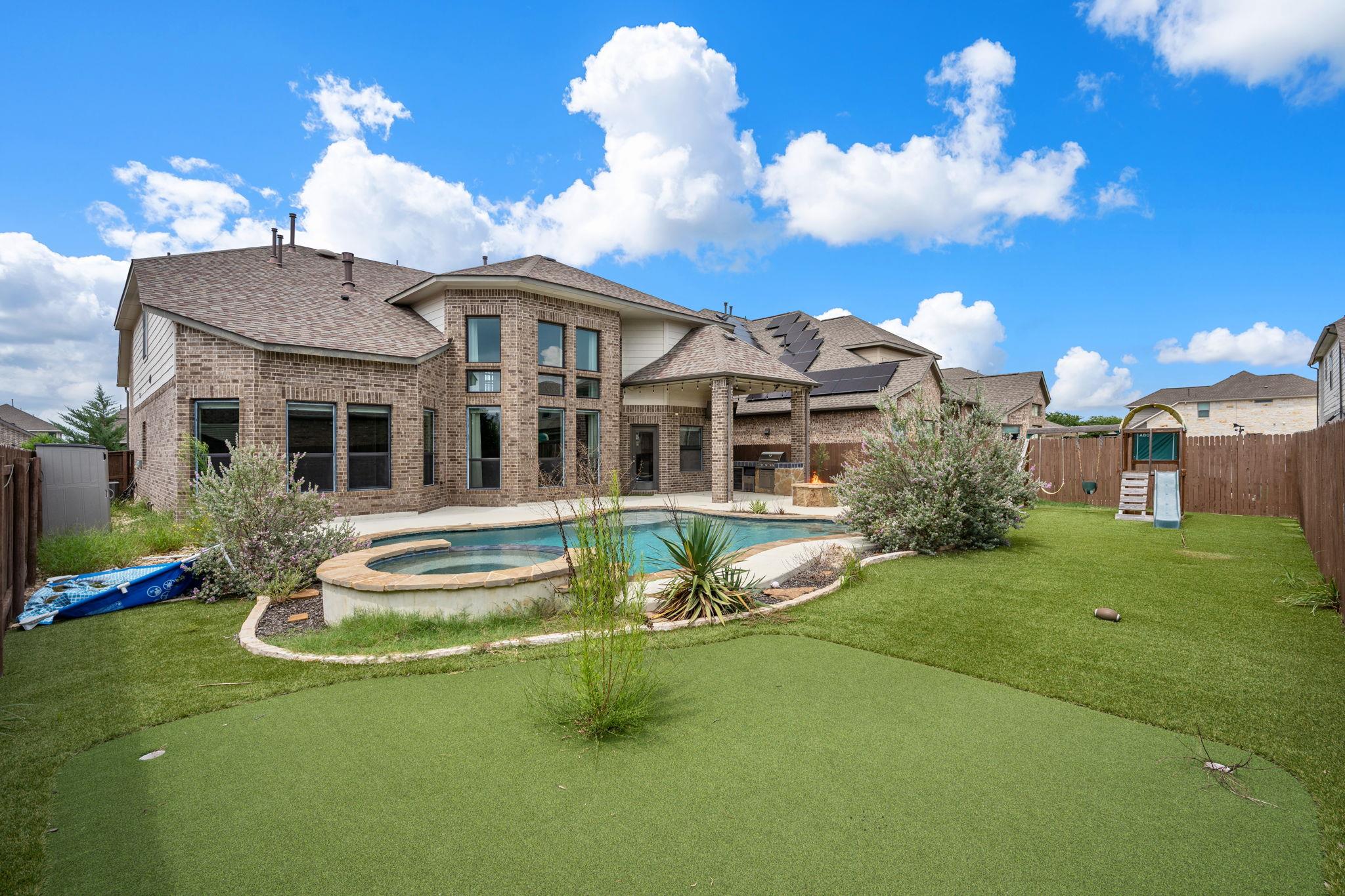 109 Mark Way, Liberty Hill, TX 78642