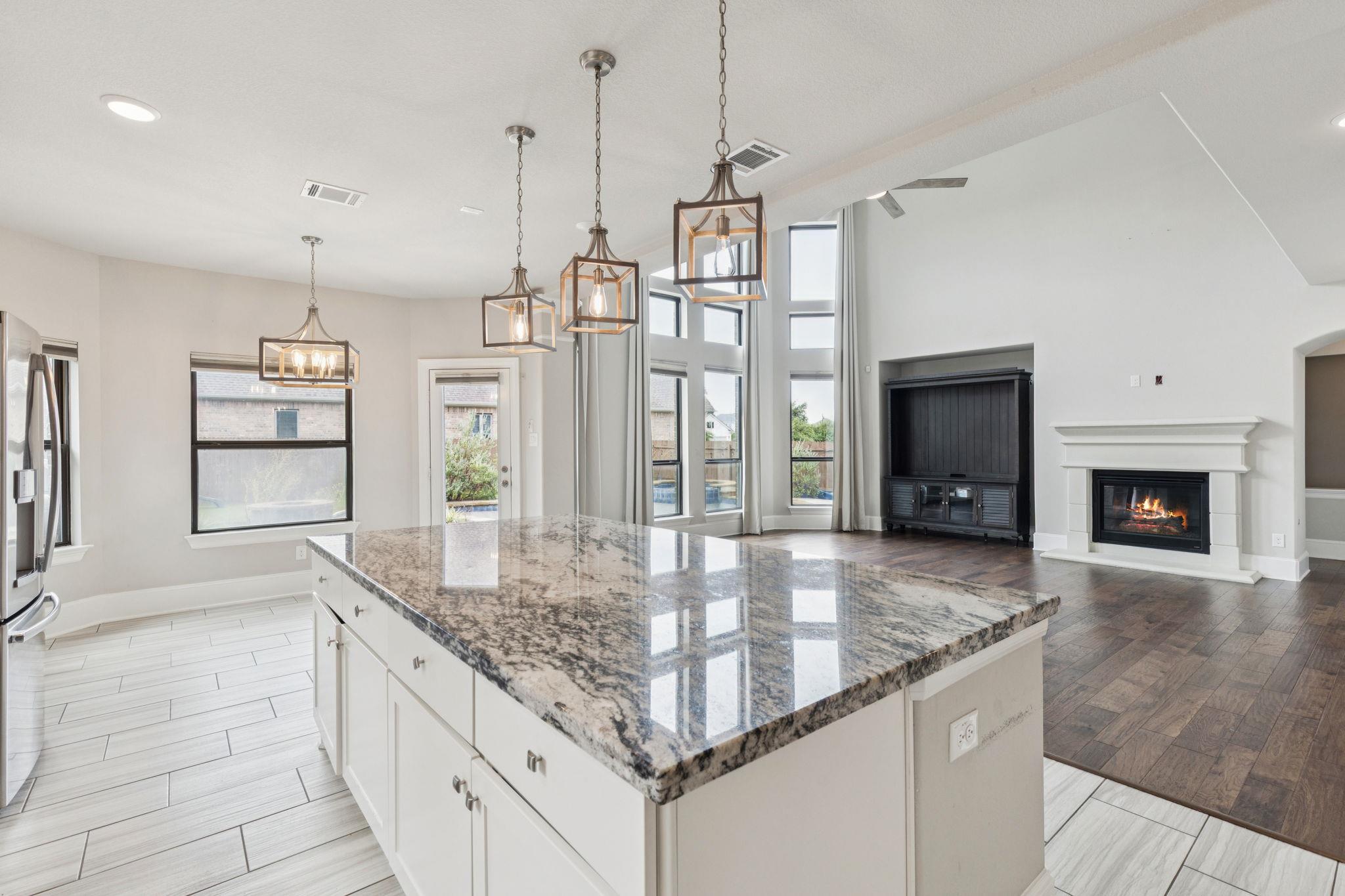109 Mark Way, Liberty Hill, TX 78642