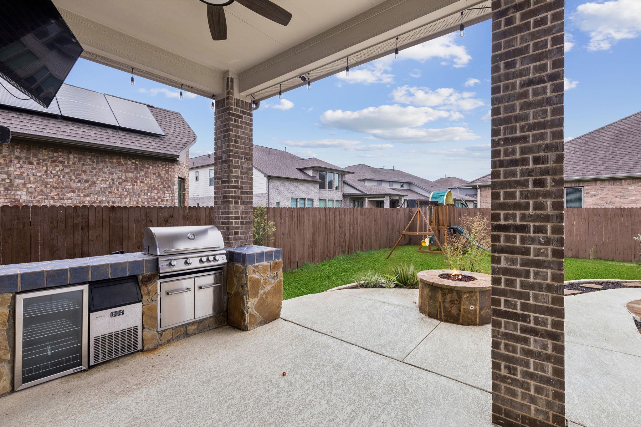 109 Mark Way, Liberty Hill, TX 78642