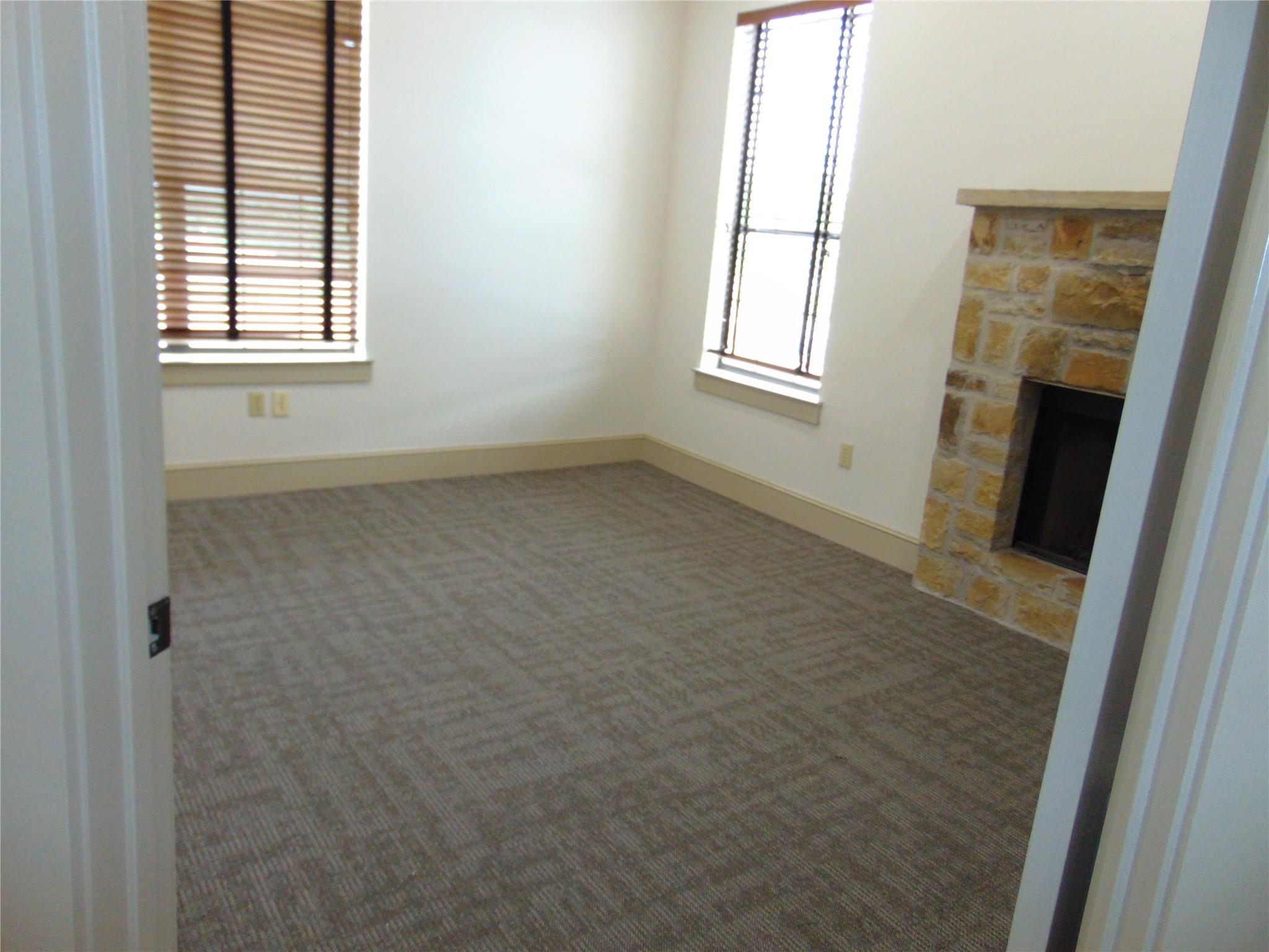 141 Mercer St # E, Dripping Springs, TX 78620
