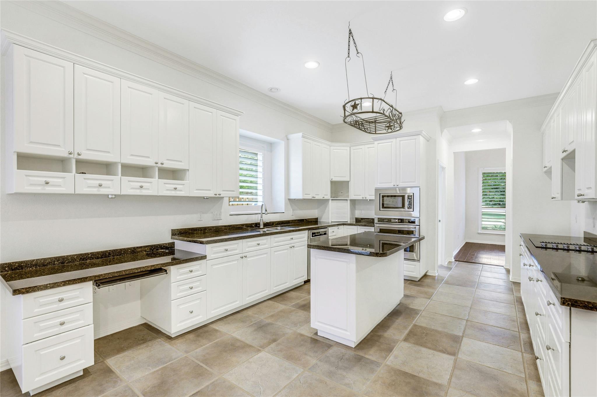 5100 Hadle Cv, Austin, TX 78730