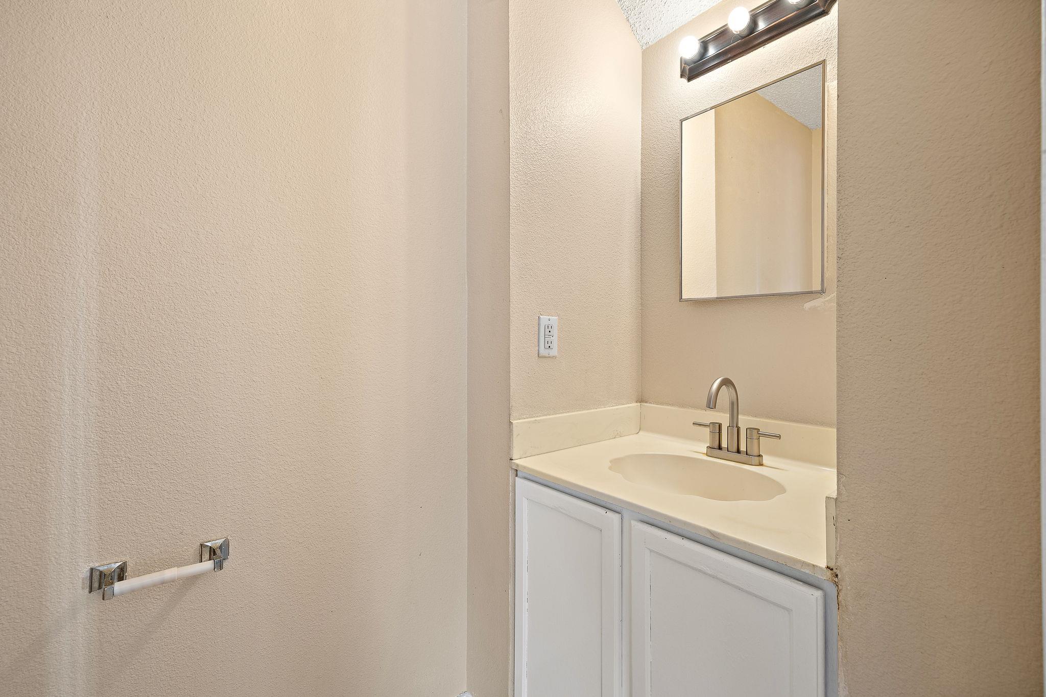 12943 Dionysus Dr, Austin, TX 78753