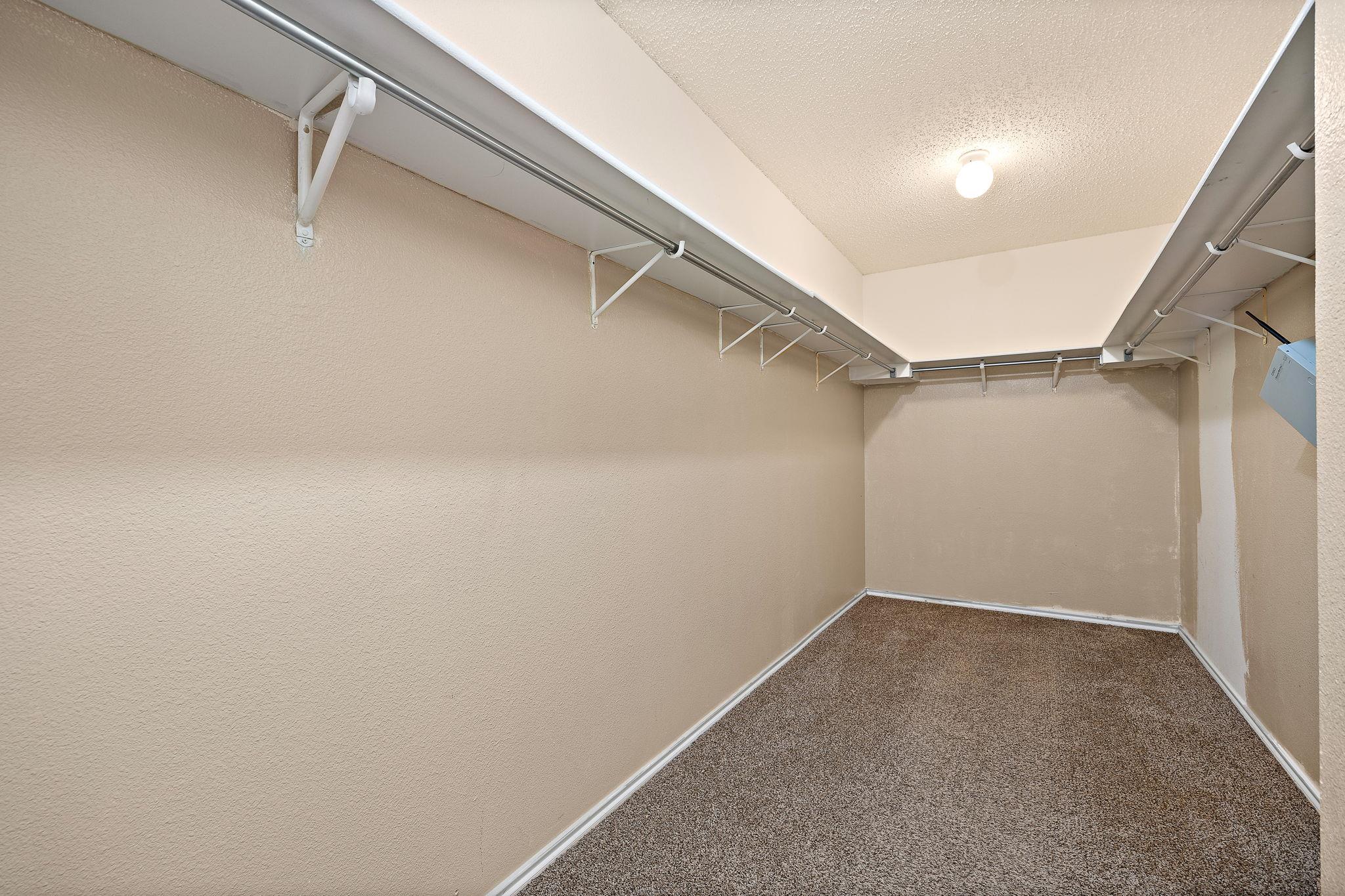 12943 Dionysus Dr, Austin, TX 78753