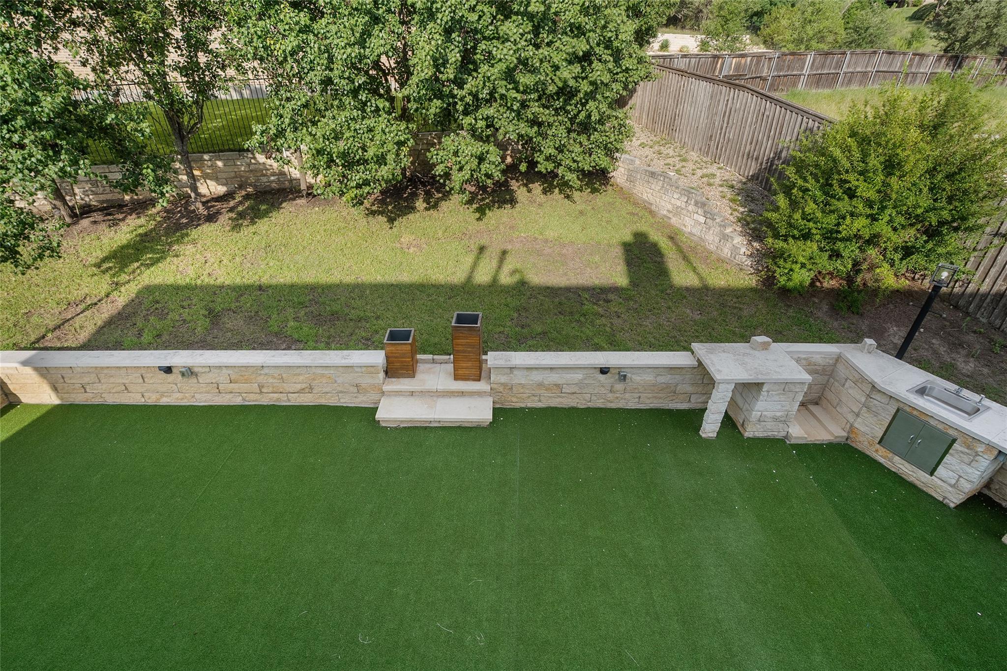 7601 Crackling Creek Dr, Austin, TX 78736