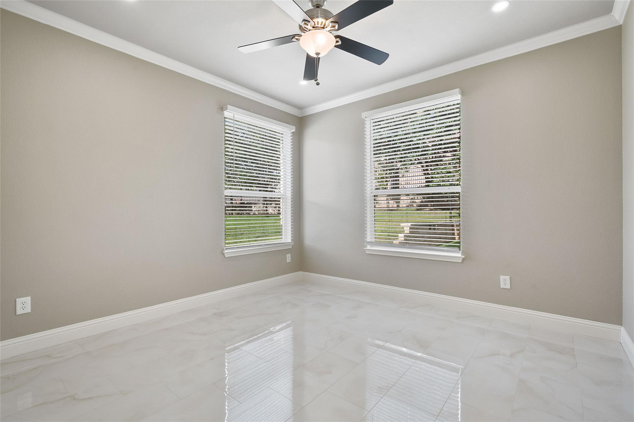 7601 Crackling Creek Dr, Austin, TX 78736