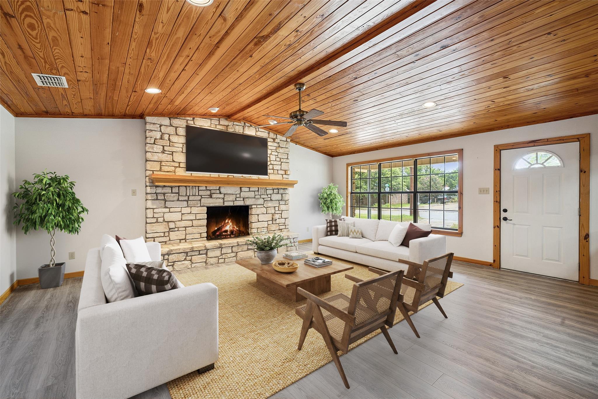 810 Wheeler St, Mason, TX 76856