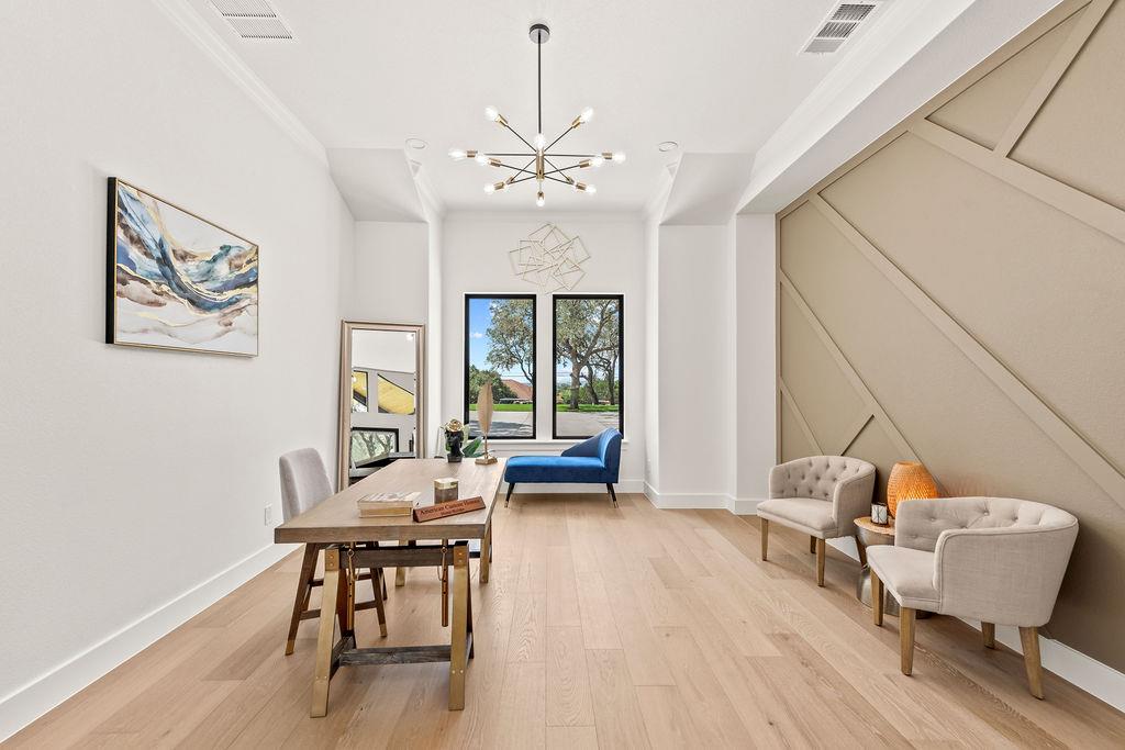 226 Bobby Clark Dr, Canyon Lake, TX 78133