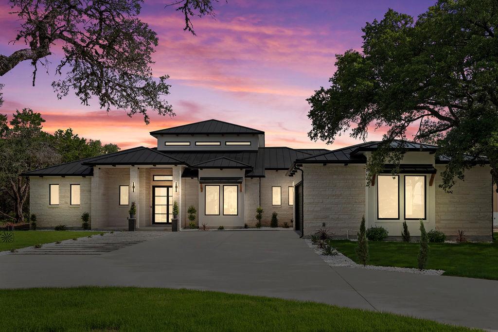 226 Bobby Clark Dr, Canyon Lake, TX 78133