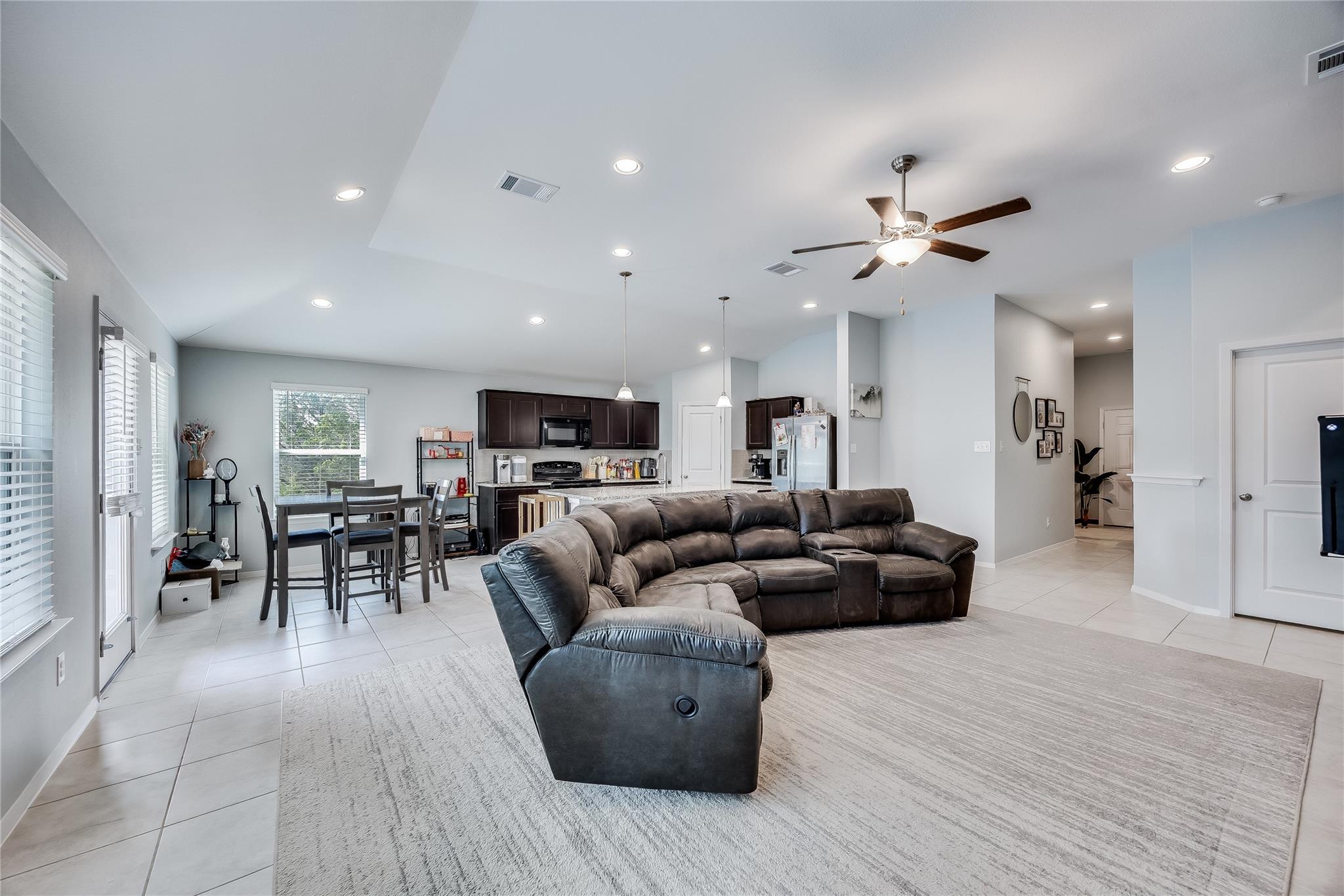 21302 Santa Rosa Ave, Lago Vista, TX 78645