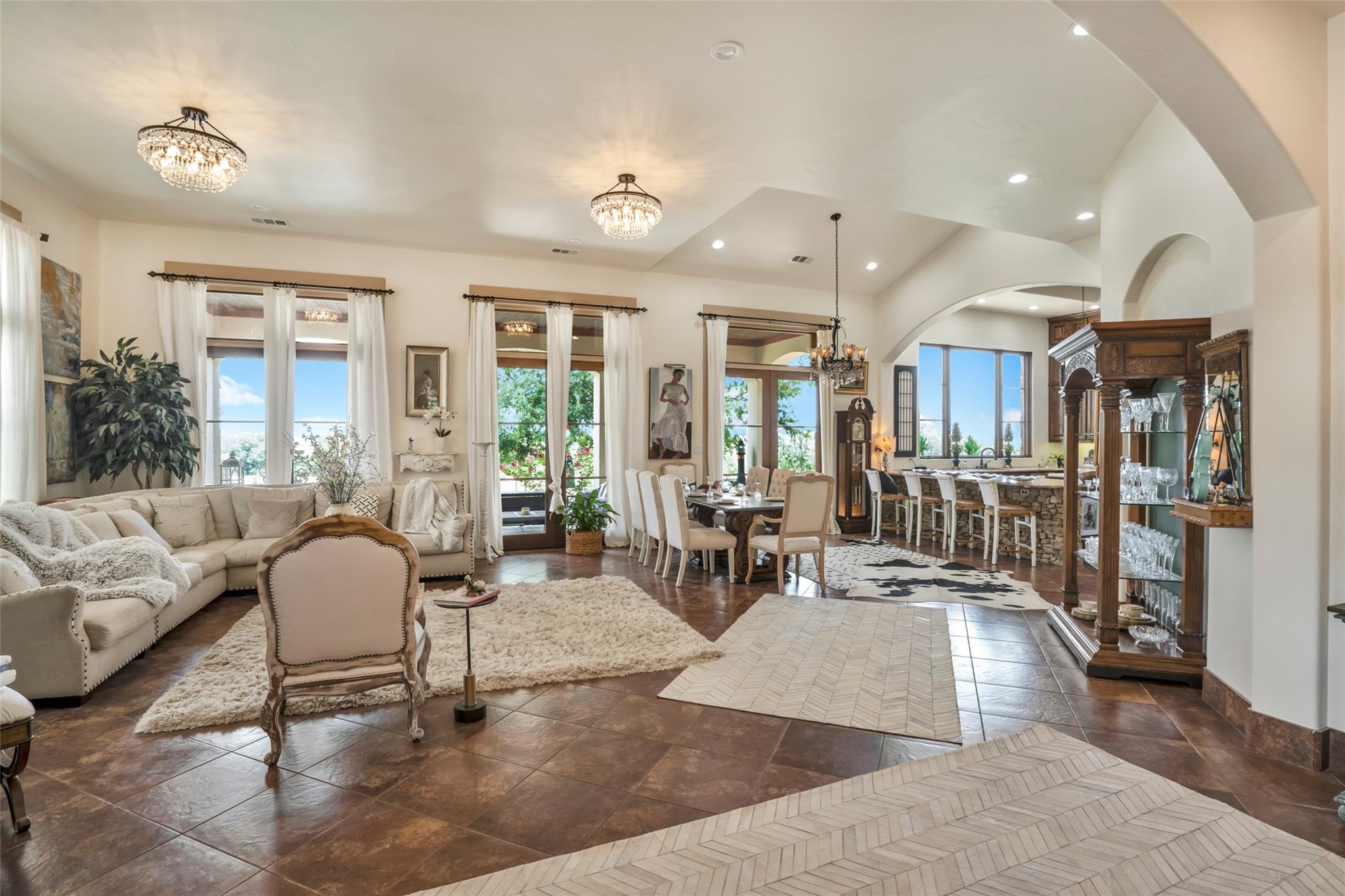 601 Strada Luca, Florence, TX 76527