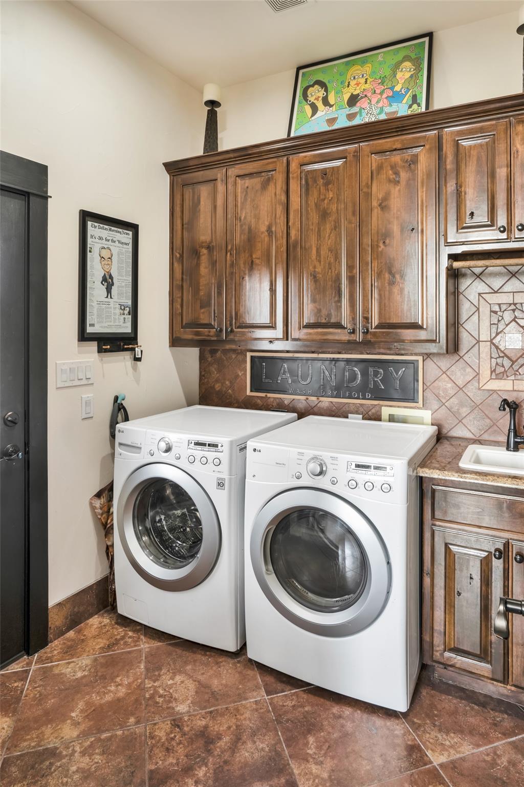 601 Strada Luca, Florence, TX 76527