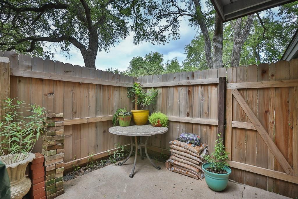 8502 Lyndon Ln # B, Austin, TX 78729