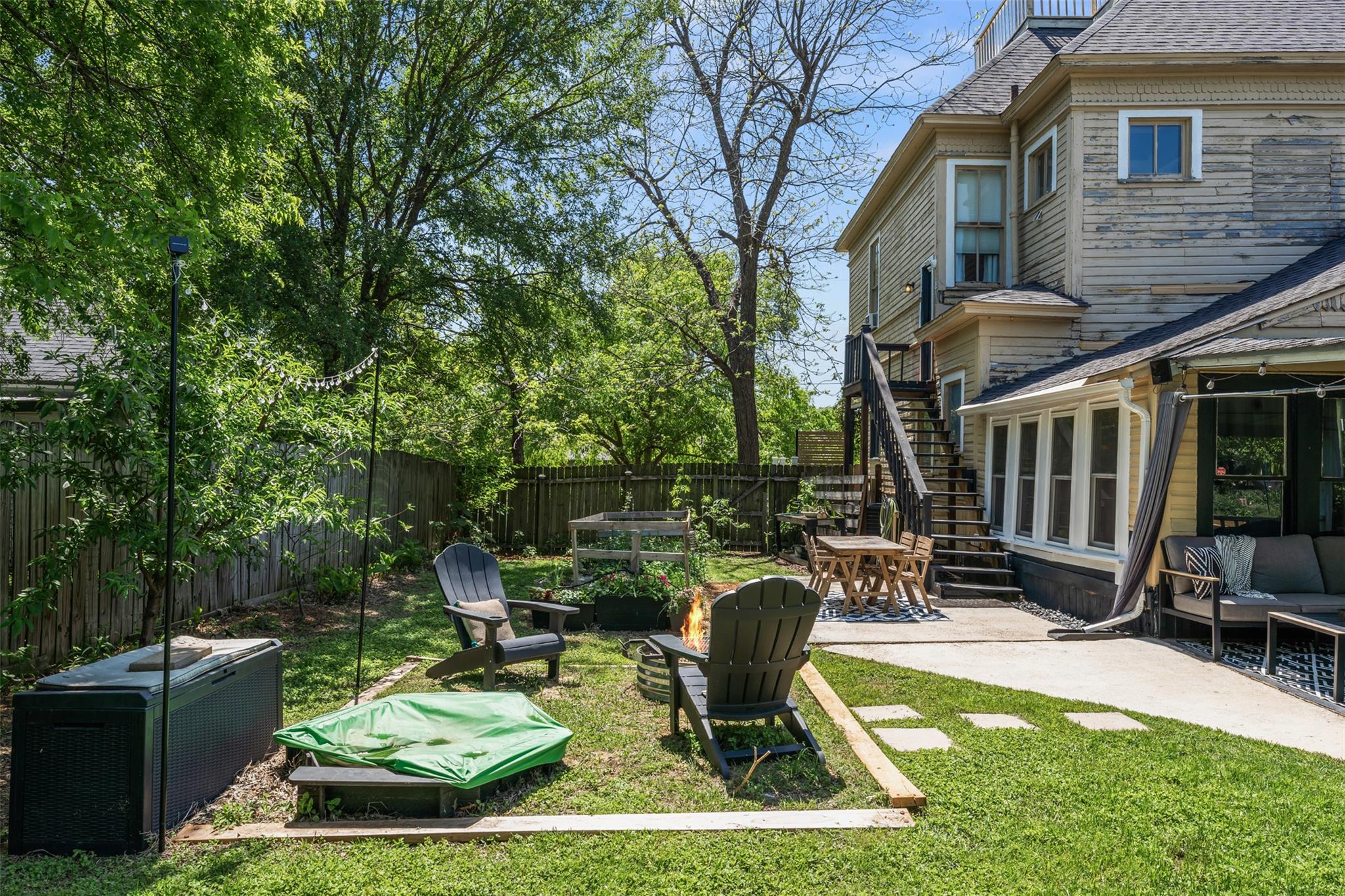 404 E 9th Ave, Belton, TX 76513