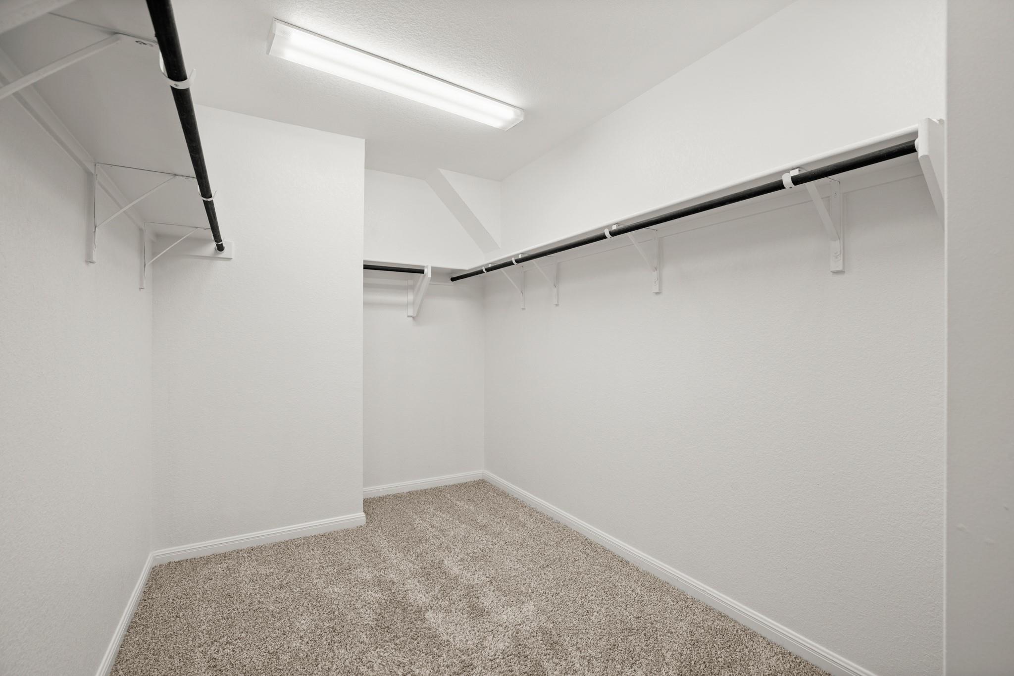 6807 Tiznow Ln, Buda, TX 78610