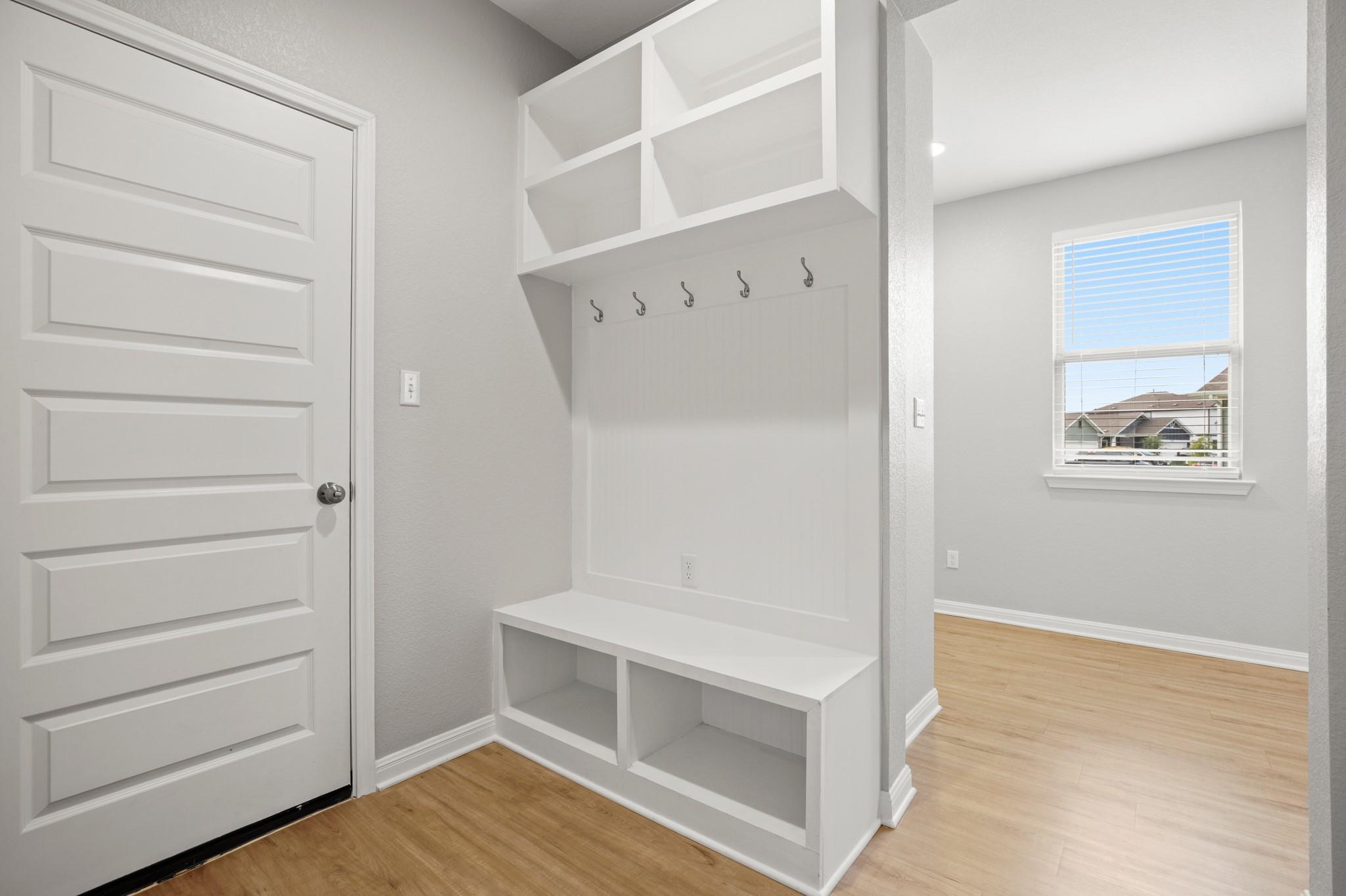 6807 Tiznow Ln, Buda, TX 78610