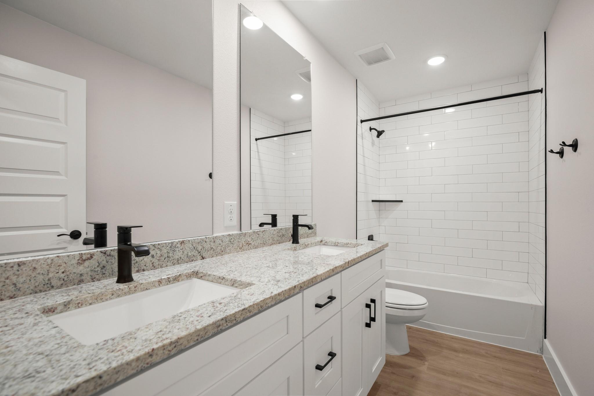 17407 Homestead Haven Dr, Bee Cave, TX 78738