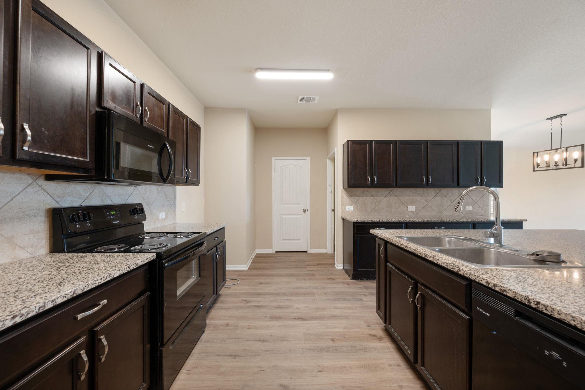 15212 Shell Bark Cv, Austin, TX 78724