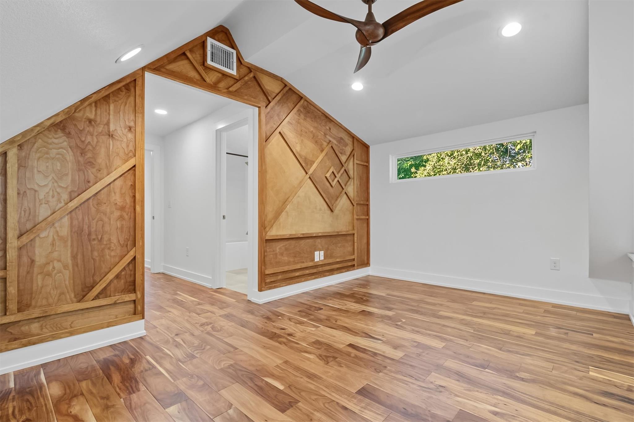 2712 Oak Springs Dr # A, Austin, TX 78702