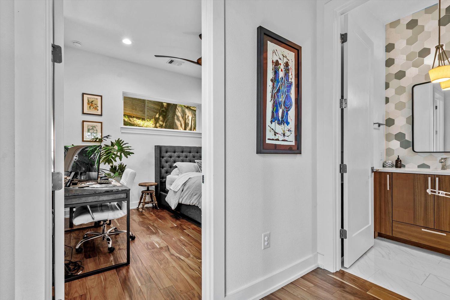 2712 Oak Springs Dr # A, Austin, TX 78702